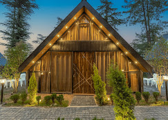 Black Pearl Cottages