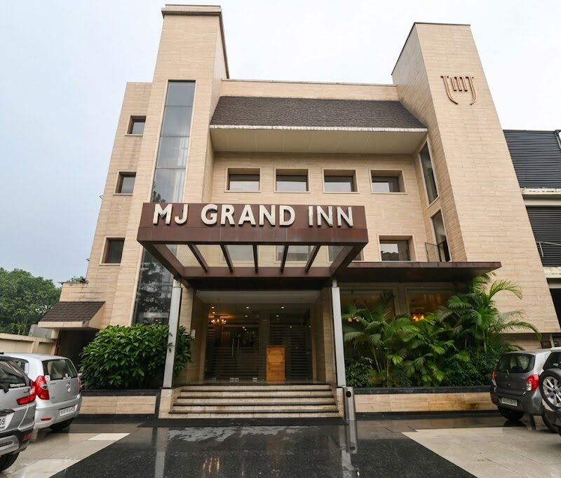 Hotel MJ Grand Inn