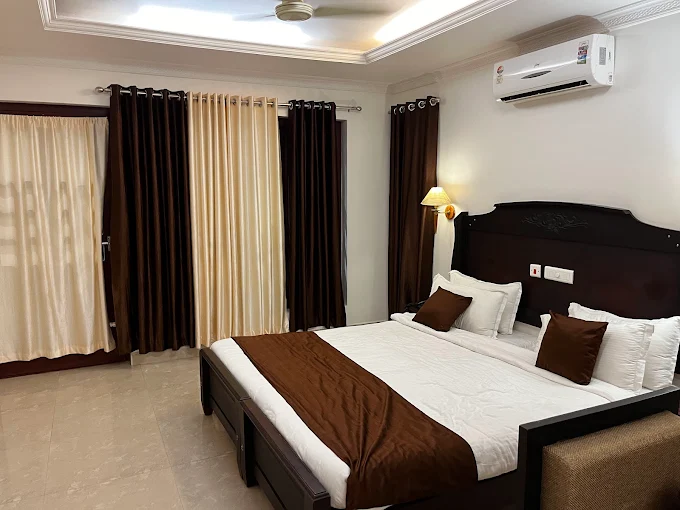 Rudra Royals - Image 2