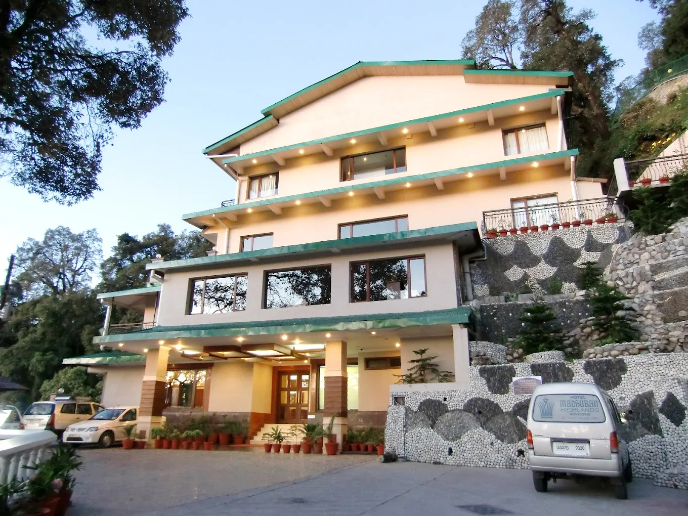 Madhuban Sarovar Portico