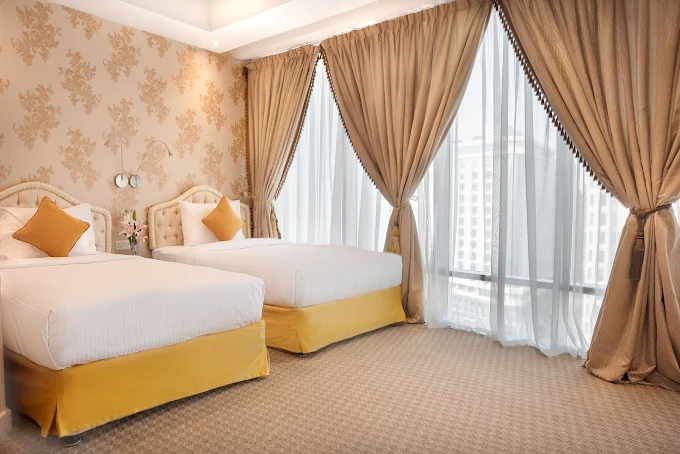 Plaza Inn Hotel - Image 3