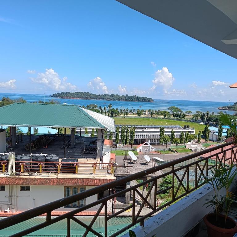 Hotel blue bridge