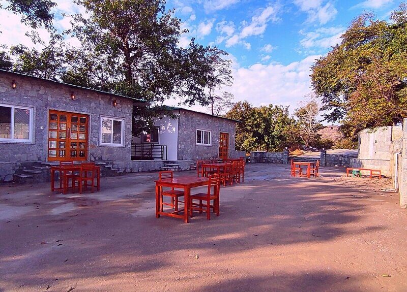 Stotark Boutiqe