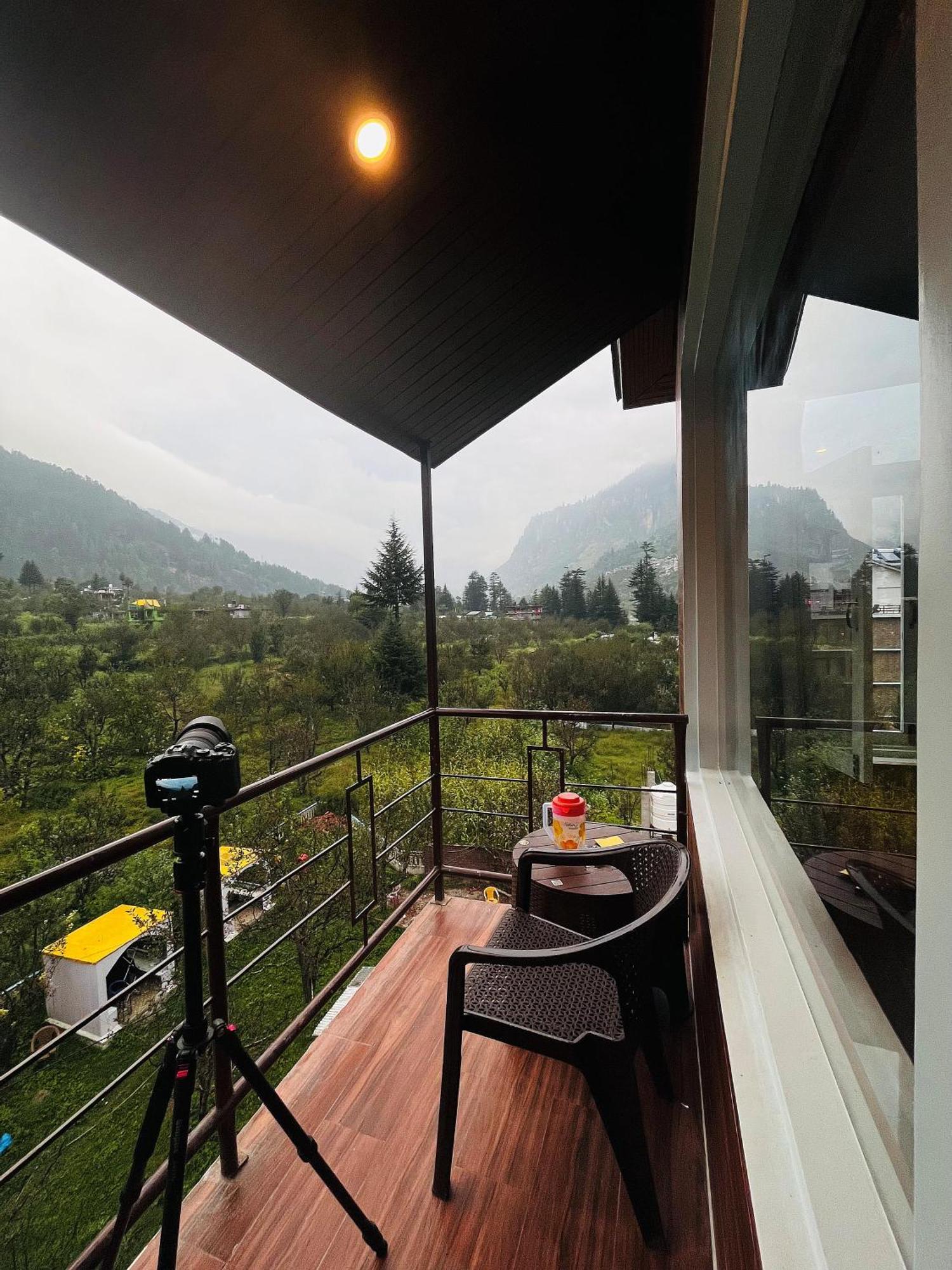 Hotel Apple Flower - Image 7