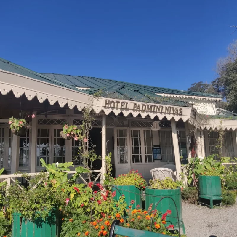 Hotel Padmini Nivas