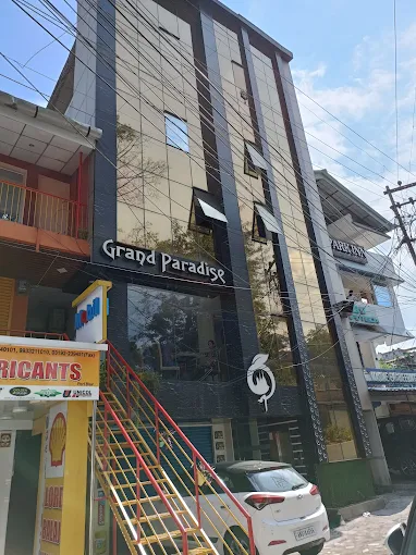 Hotel Grand Paradise