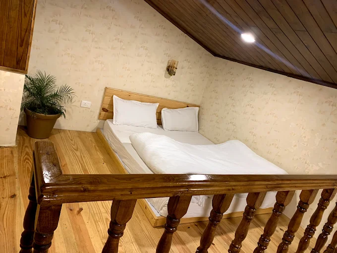 Royal Castle Kasol (SOHO KASOL) - Image 4