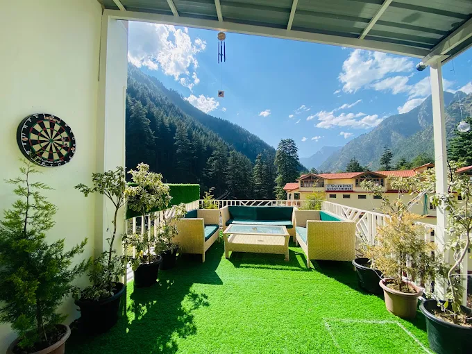 Royal Castle Kasol (SOHO KASOL)