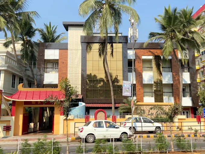 Hotel Lee Garden - Image 8