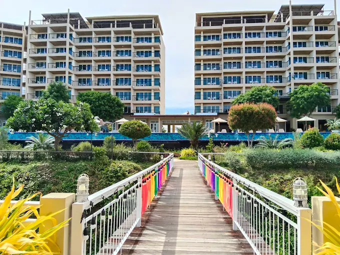 Royal Phala Cliff Beach Resort