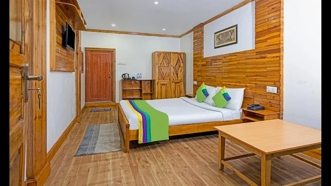 Treebo Omega Stay Inn - Image 6