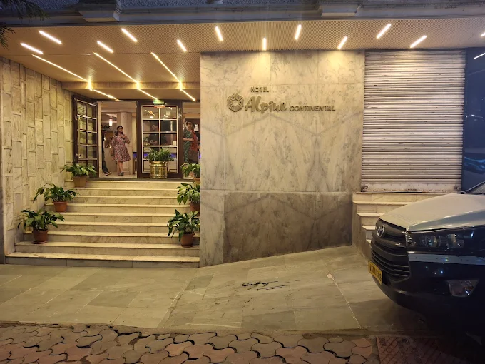 Hotel Alpine Continental, Shillong