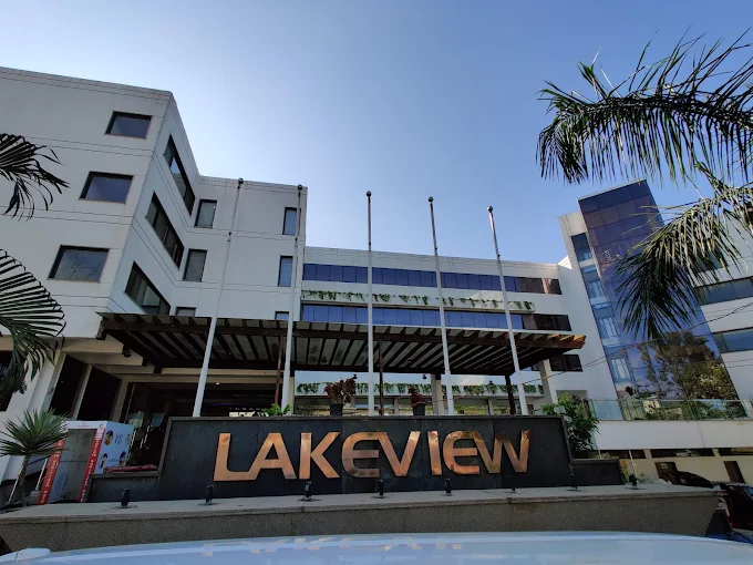 Hotel Lake View