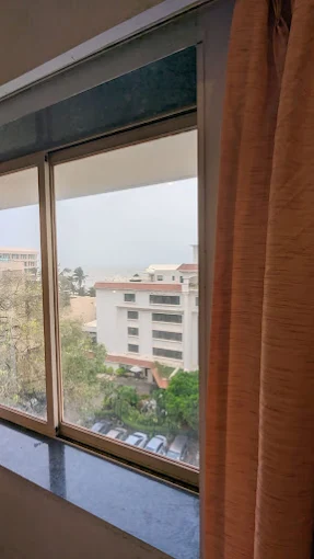 Hotel Juhu Plaza - Image 9