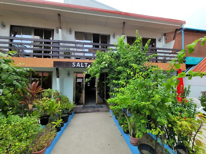 Salt Beach Hotel