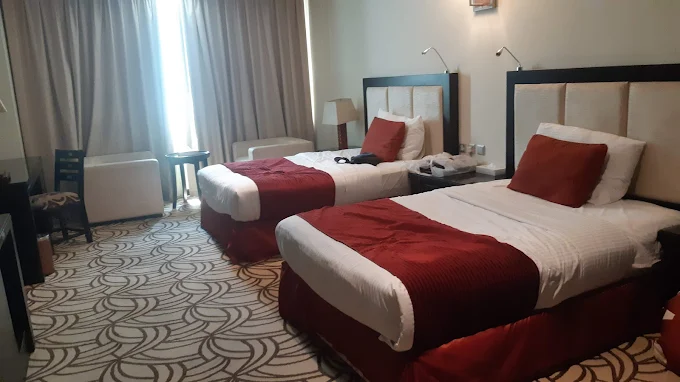 Citymax Hotel Bur Dubai - Image 6