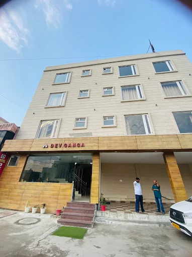 Hotel Dev Ganga