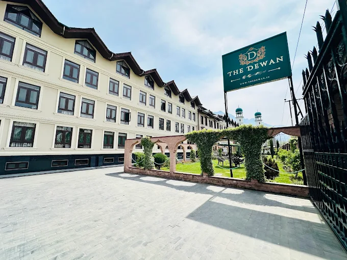 The Dewan by Royal Naqash