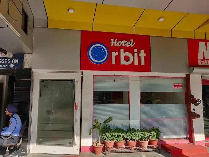 Hotel Orbit 34