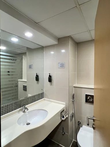 Citymax Hotel Bur Dubai - Image 2