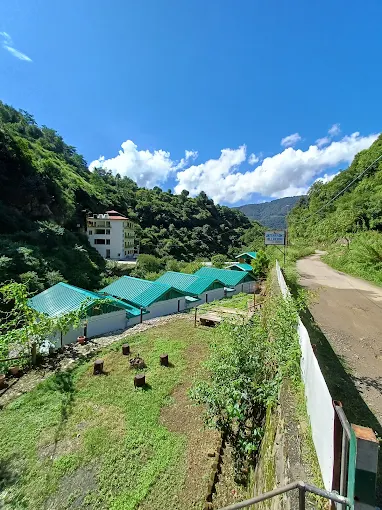 Waterfront hill Resort