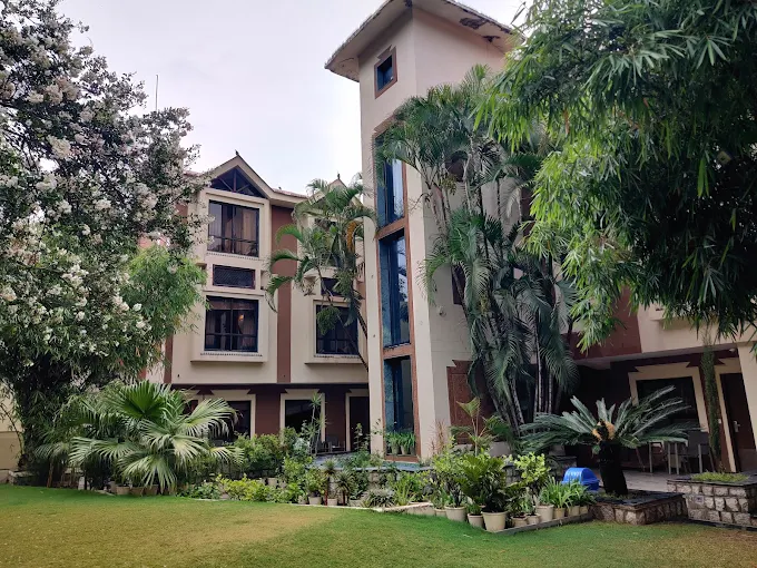 Hotel Hilltone