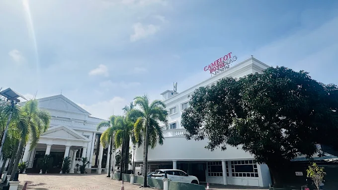Camelot Hotel