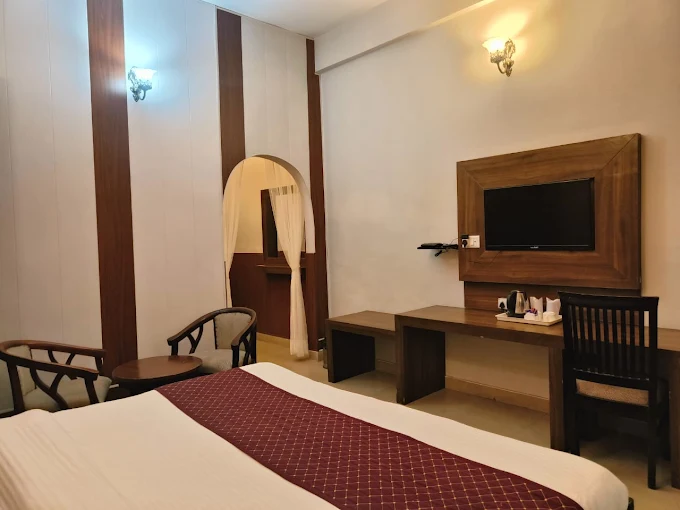 The Pine Oak Resort - Image 6