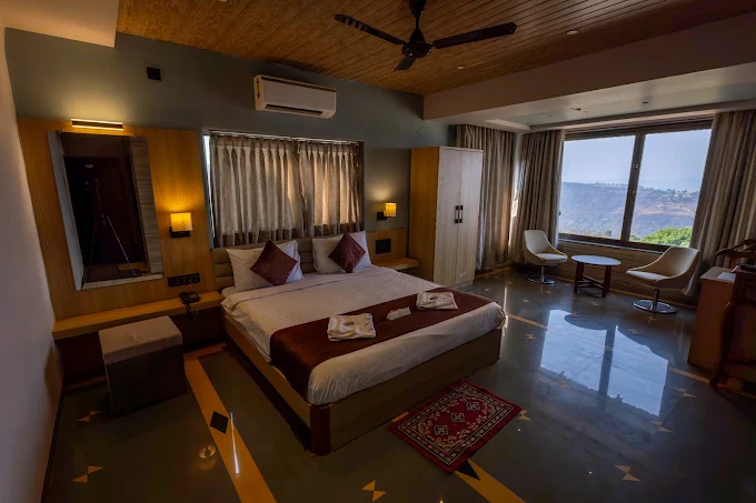 Bellevue Resort, Panchgani - Image 6