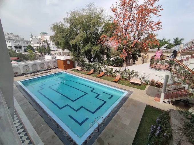 Hotel Hilltop Palace - Image 4