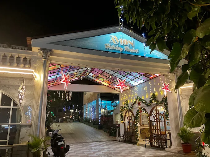 Avion Holiday Resort - Image 7