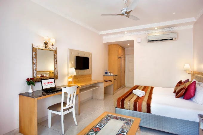 Avion Holiday Resort - Image 3