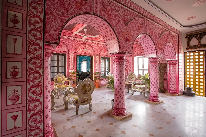 Bloom Boutique | Lake Pichola - Image 2