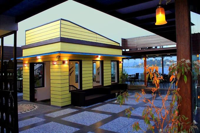 Panna Vilas - A Lake Facing Boutique Hotel - Image 2